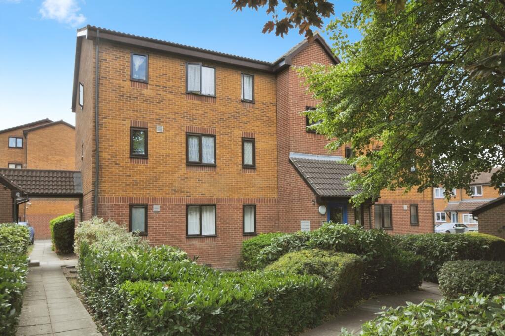 Main image of property: Cumberland Place, LONDON, London, SE6