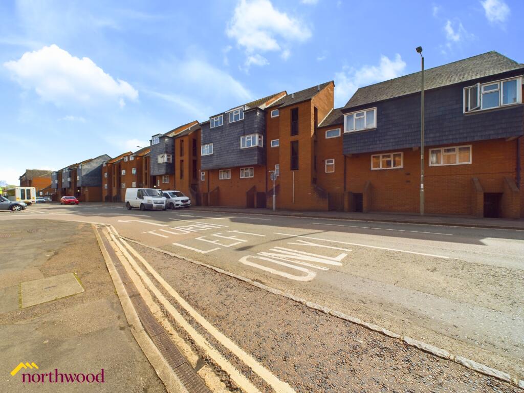 Main image of property: Jubilee Court, Banbury - Garage