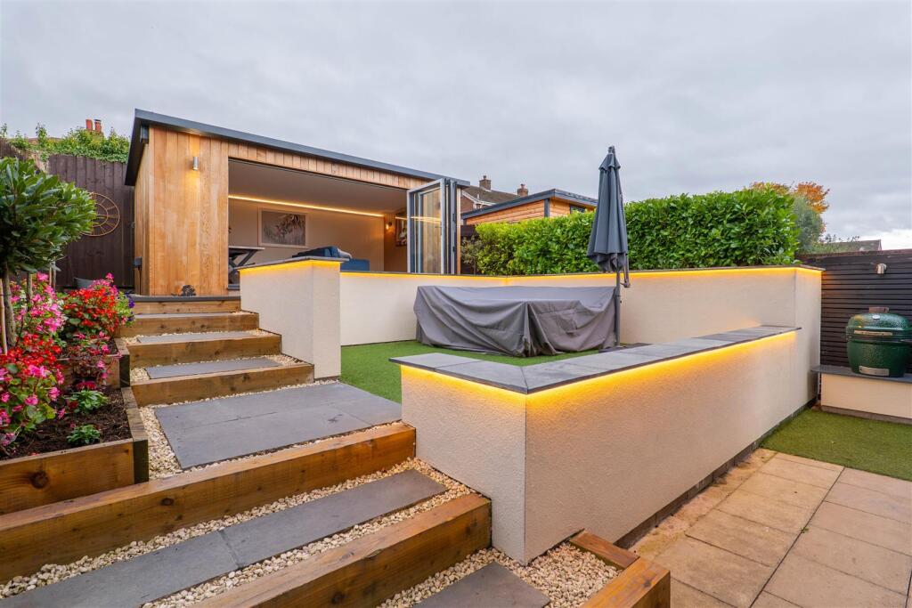 House in Chorley - View 4