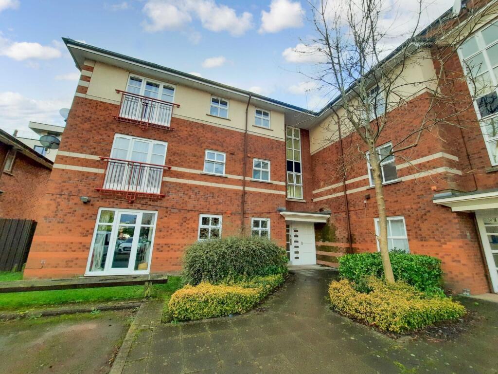Main image of property: Linen Court, Salford, Manchester City Centre, M3