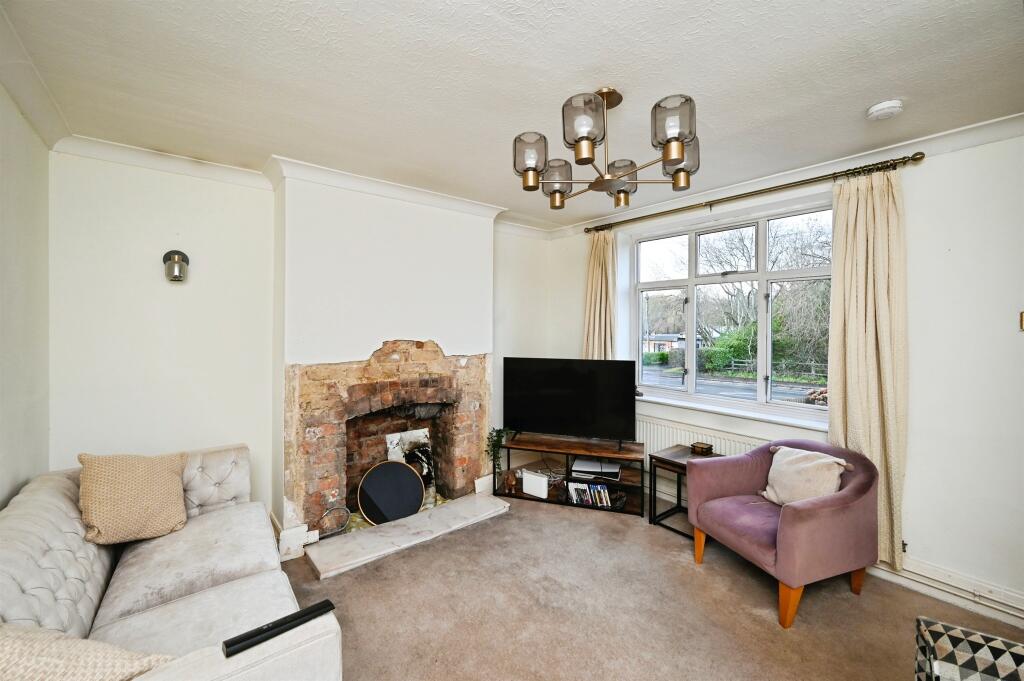 Derby Road, Denby, RIPLEY photo 2
