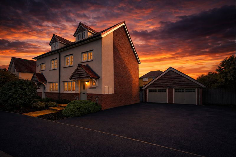 Main image of property: Meadowsweet Road, Shurdington, Cheltenham, GL53 0AS
