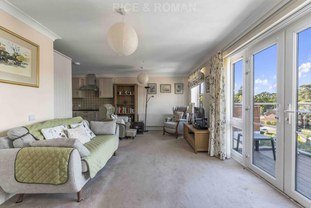 Rise Road, Ascot photo 3