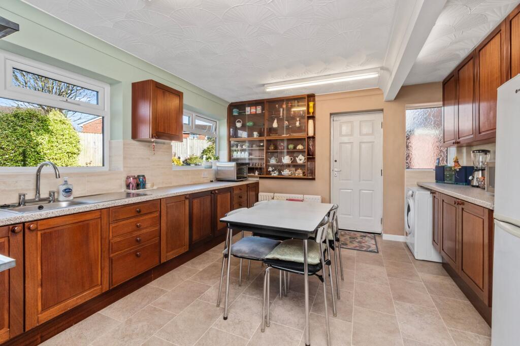 Cypress Close, Woolston, WA1 photo 4