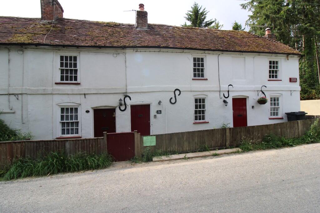 Main image of property: Eling Hill, SO40