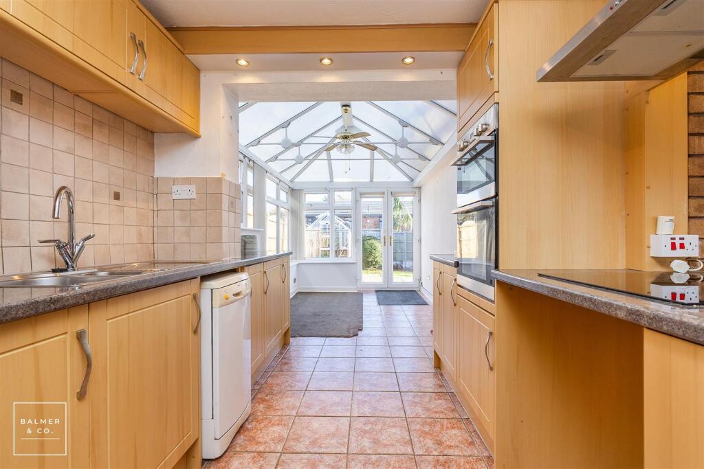 Park Bank, Atherton, M46 photo 3