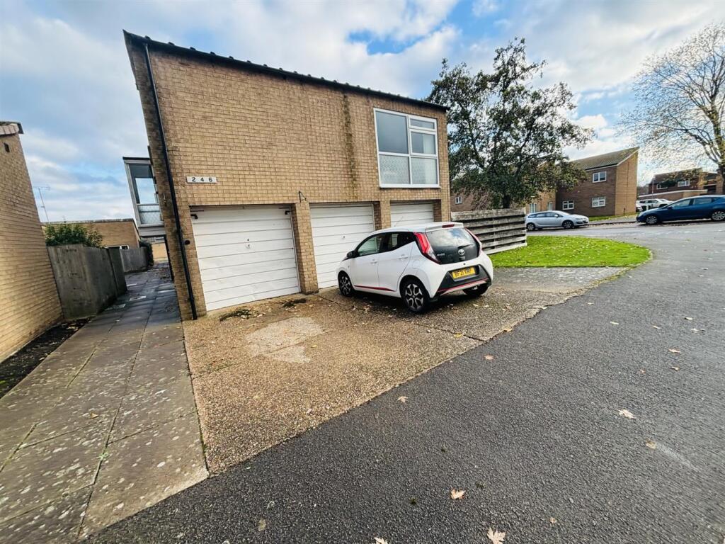 Main image of property: Blakelands Avenue, Leamington Spa