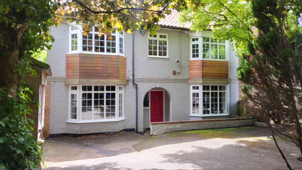Main image of property: Arundel Road, Worthing, West Sussex, BN13