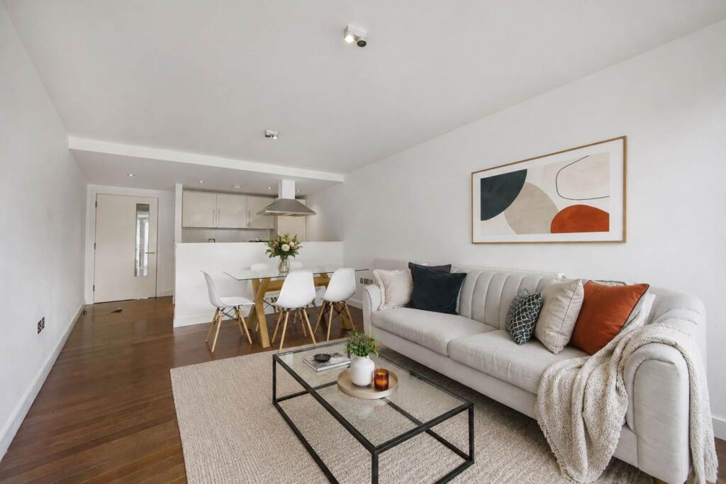 Main image of property: Redchurch Street, Shoreditch, E2