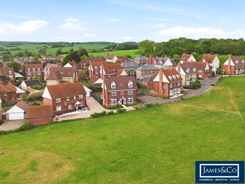 House in Uttlesford, Great Dunmow - View 4