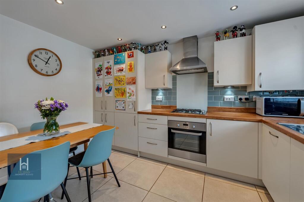 Dingley Lane | Yate photo 5