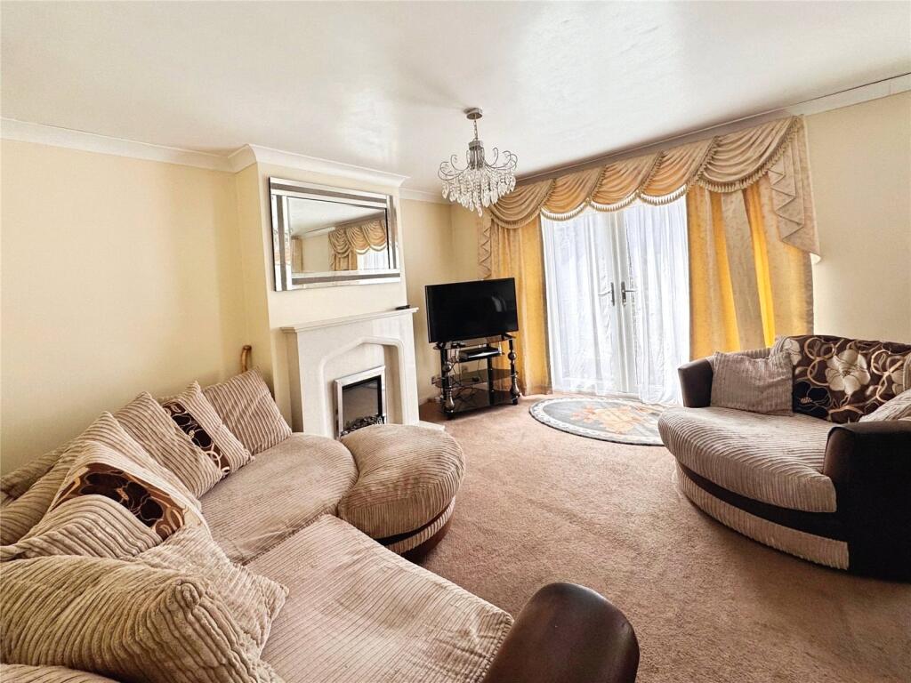 Main image of property: Childscroft Road, Rainham, Gillingham, Kent, ME8