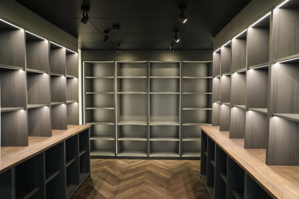 Additional image 27 of Watercombe Park, Lynx West Trading Estate, Yeovil, BA20 2HL