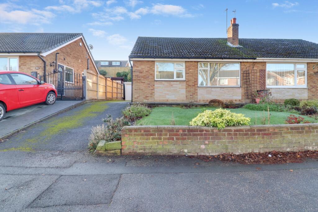 2-bed semi-detached on Towngate, Ossett, West Yorkshire, WF5, £225,000