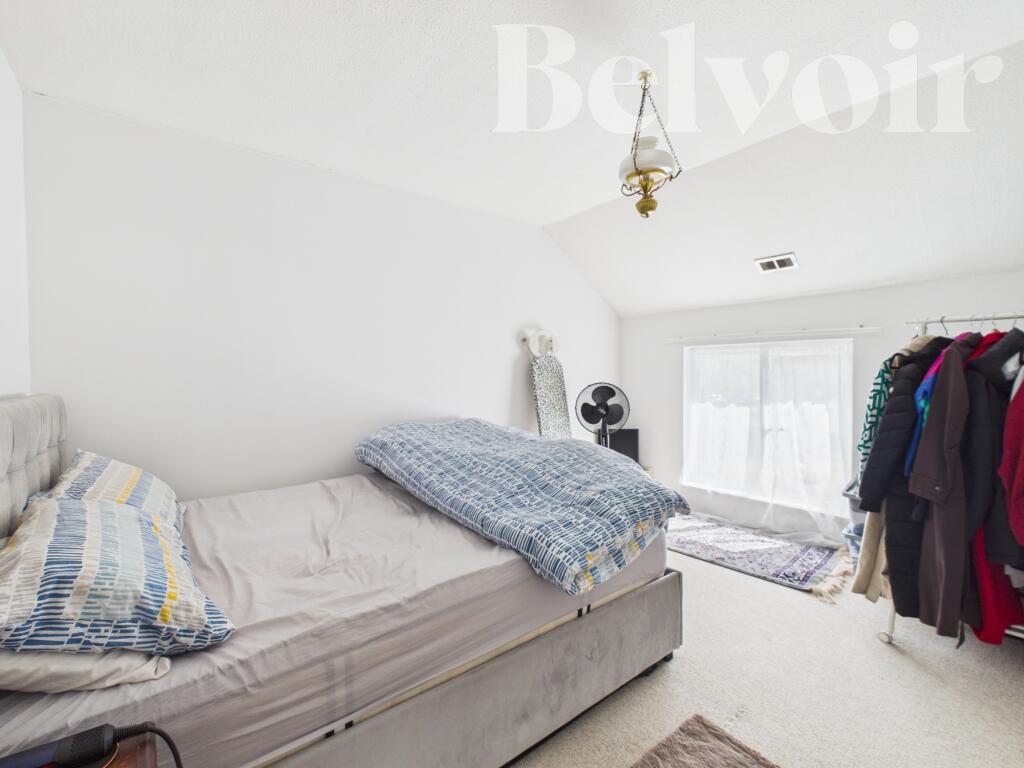 House in Basingstoke and Deane, Basingstoke - View 5