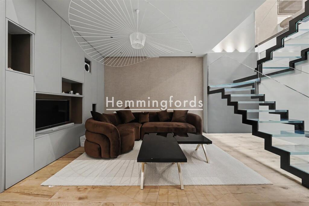 House in London - View 4
