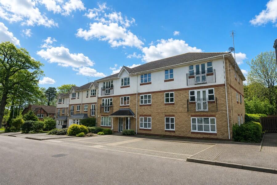 Main image of property: Knaphill