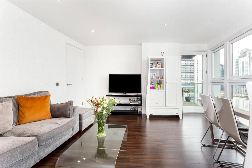 Apartment in London - View 3