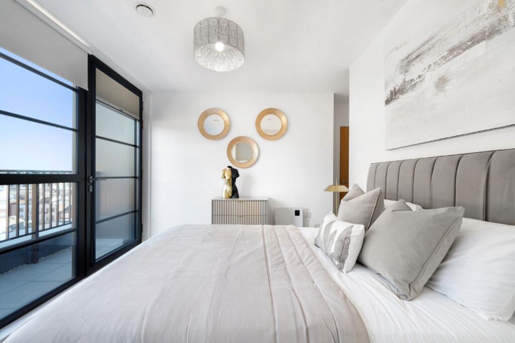 Additional image 15 of Sherlock Quarter, 36 Sherlock Street, B5