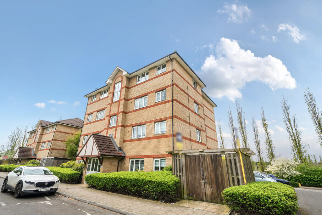 Main image of property: Cumberland Place, London
