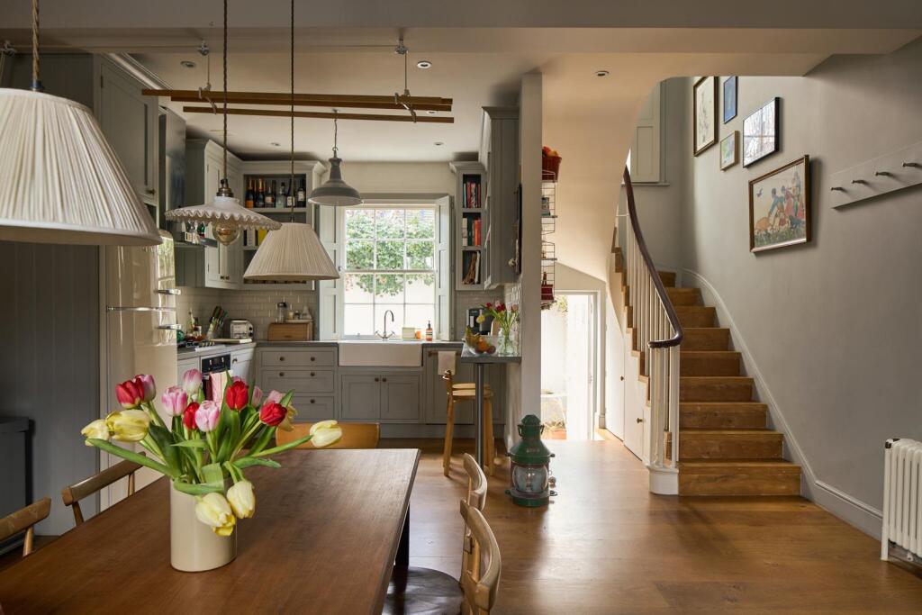 2-bed terraced on London NW1, £1,495,000