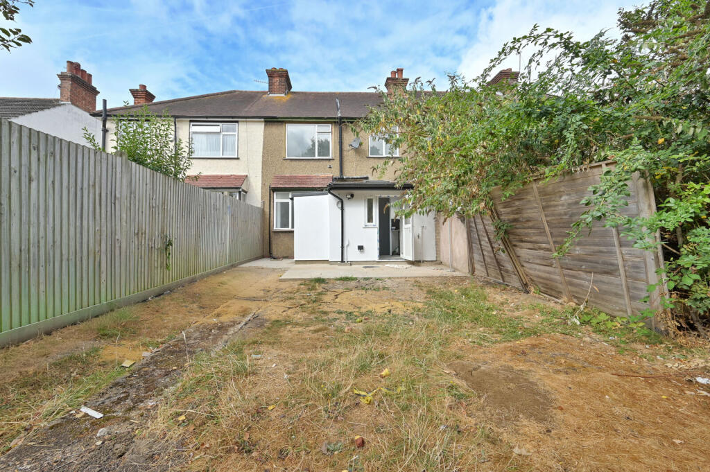 House in London - View 5