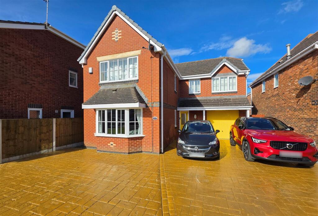 Main image of property: Newman Grove, Thornton-Cleveleys