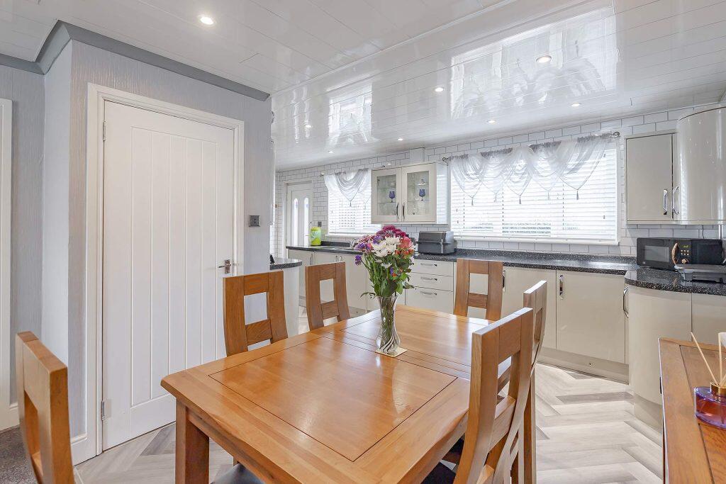 House in Edinburgh, West Lothian - View 5
