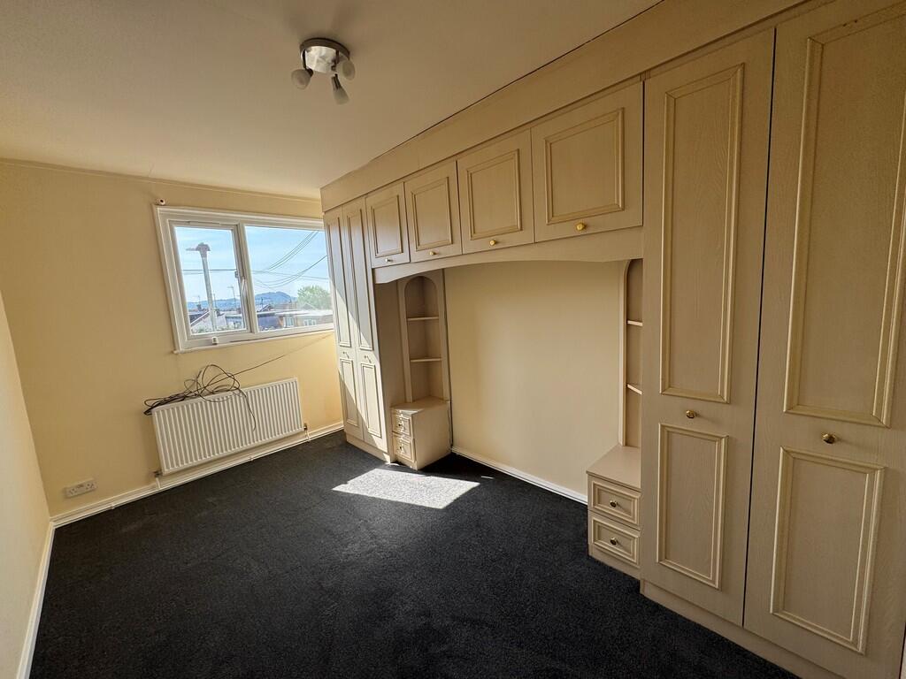 Additional image 4 of Pinewood