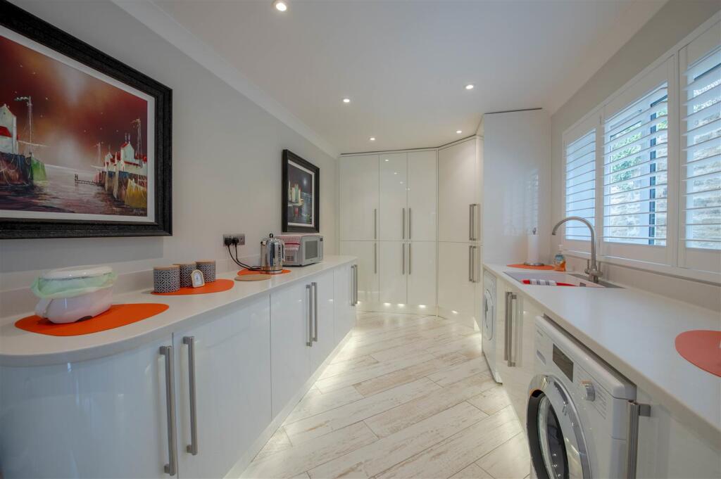 House in Northampton - View 5