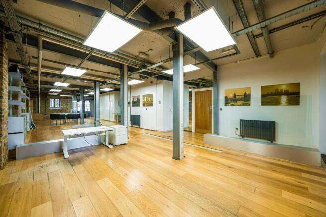 Int 6 - 1K JPEG.jpg