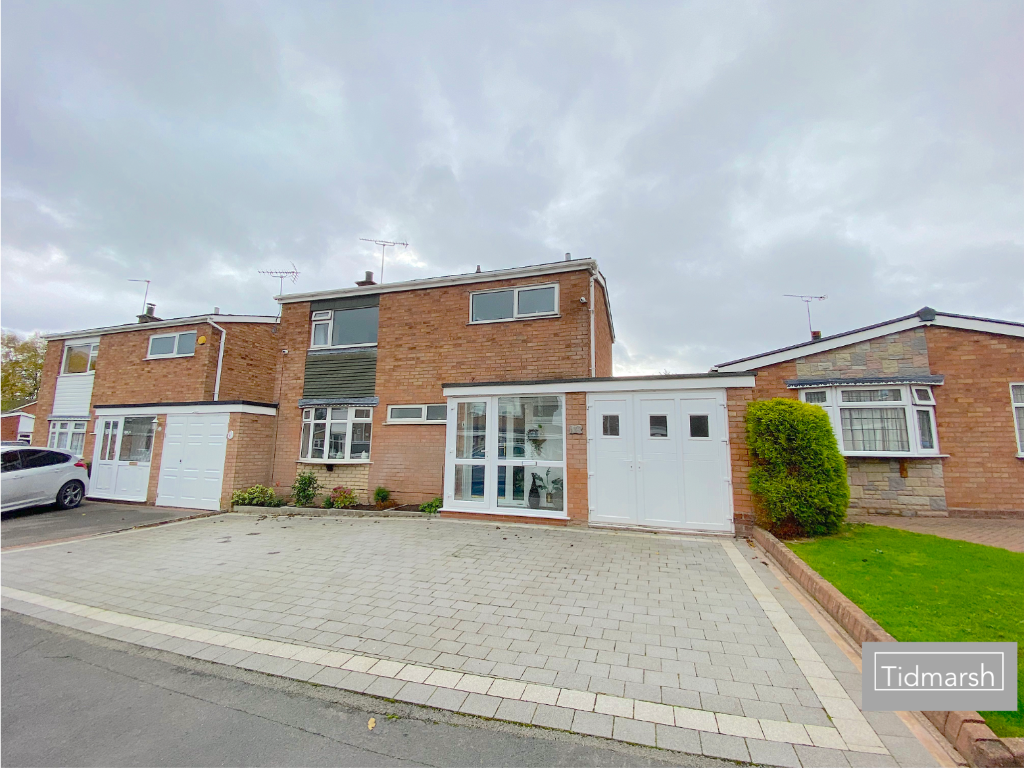 Main image of property: 6 Stretton Gardens, Codsall WV8 1AL