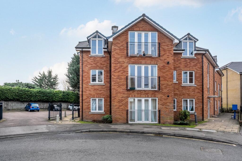 Main image of property: River View, Shefford, SG17