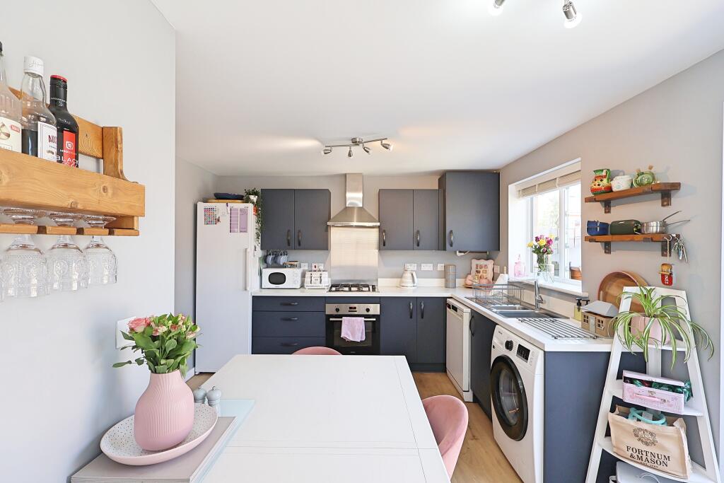 Brierley Road, Bircotes, Nottinghamshire photo 3