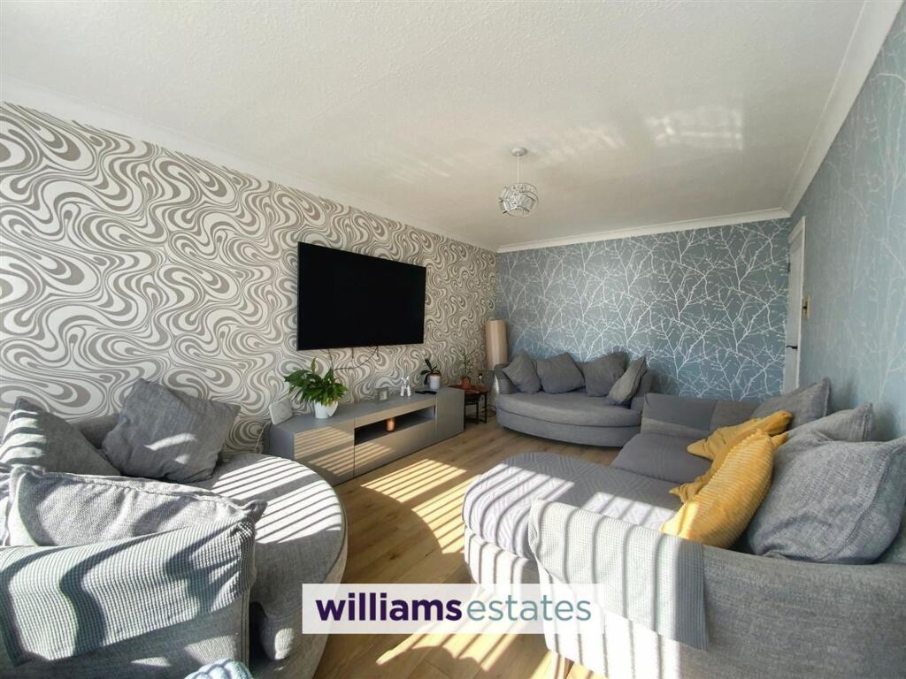 Chichester Drive, Prestatyn, LL19 photo 5