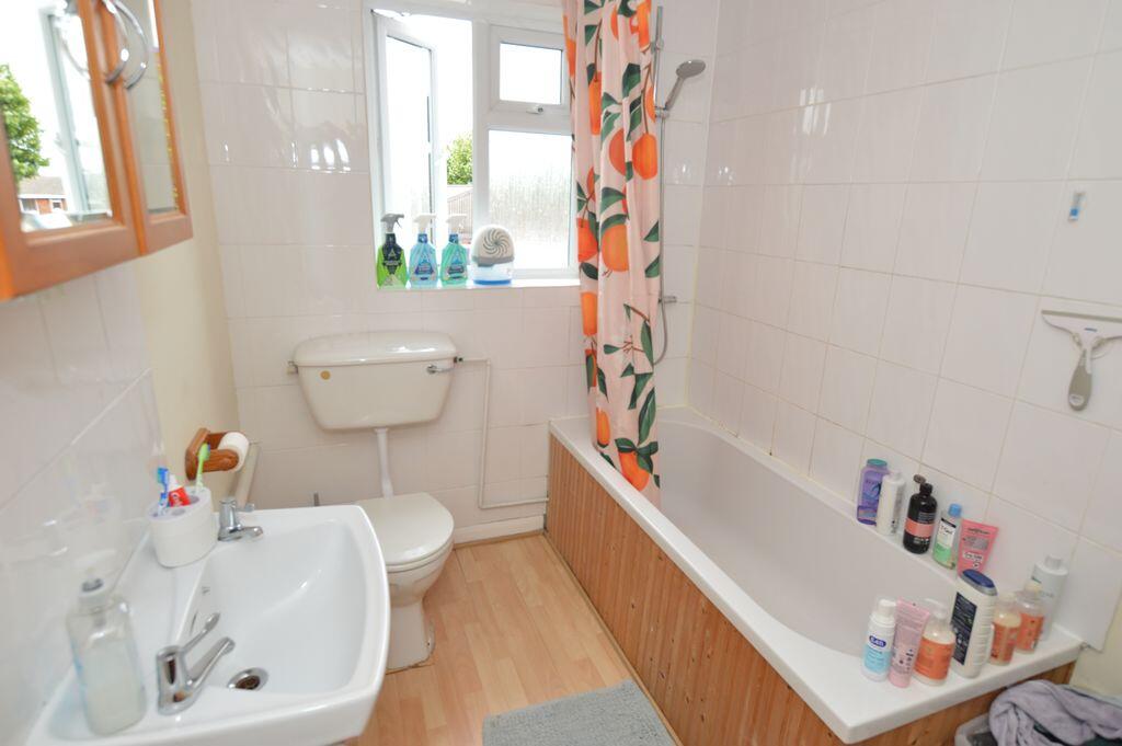 House in Tonbridge - More