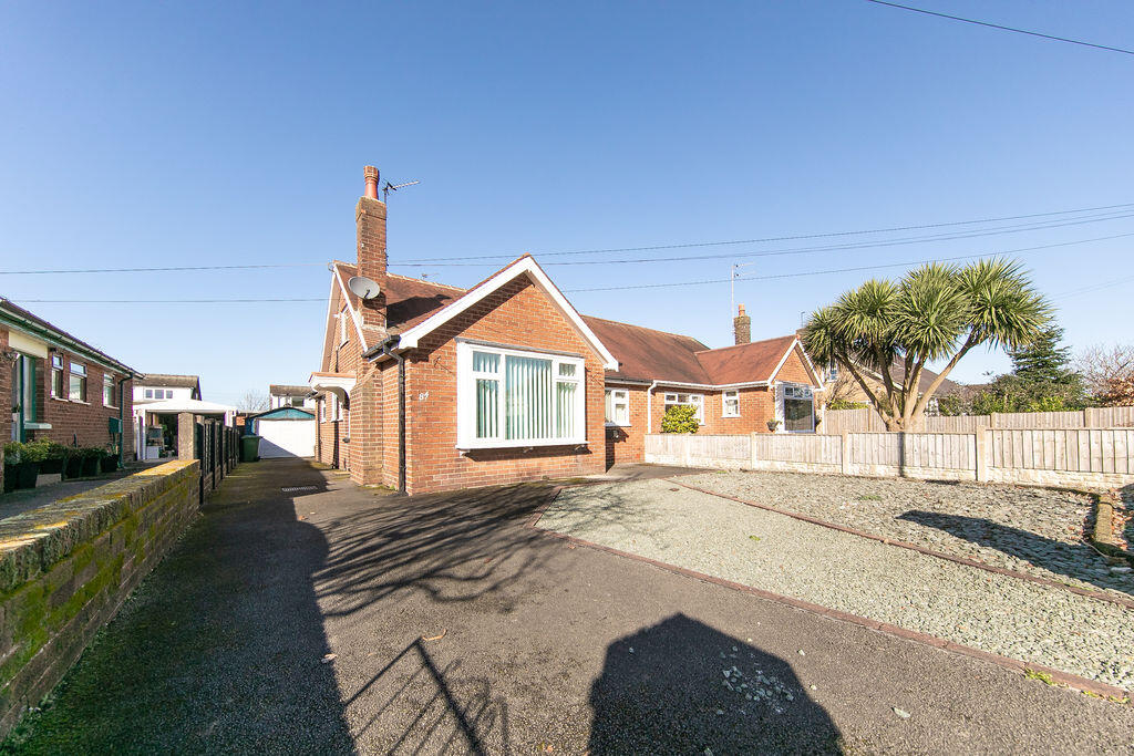 Main image of property: No. 84 Garstang Road West, Poulton-le-Fylde, Lancs FY6 7SN