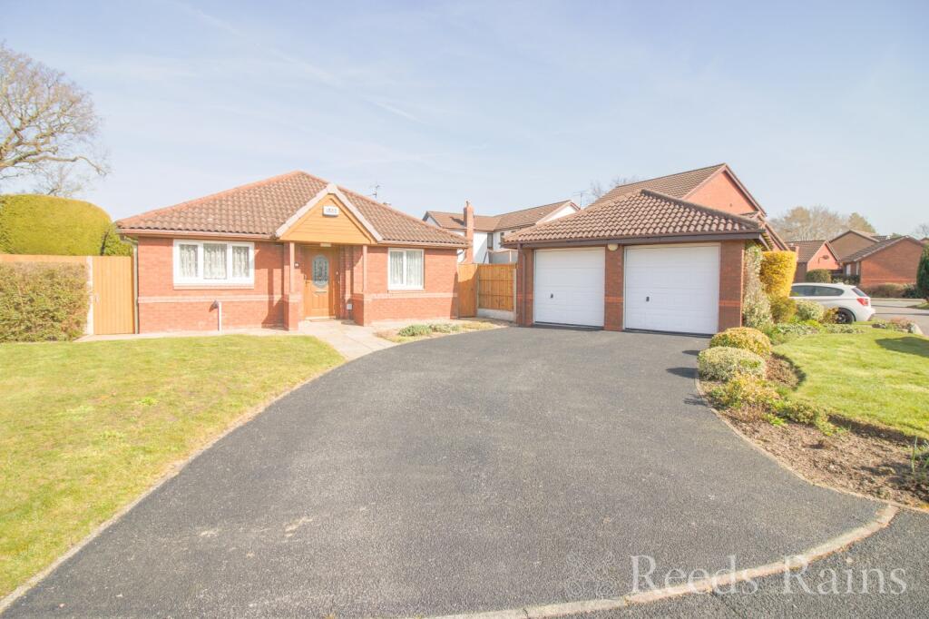 Main image of property: The Furrows, Great Sutton, Ellesmere Port, Cheshire, CH66