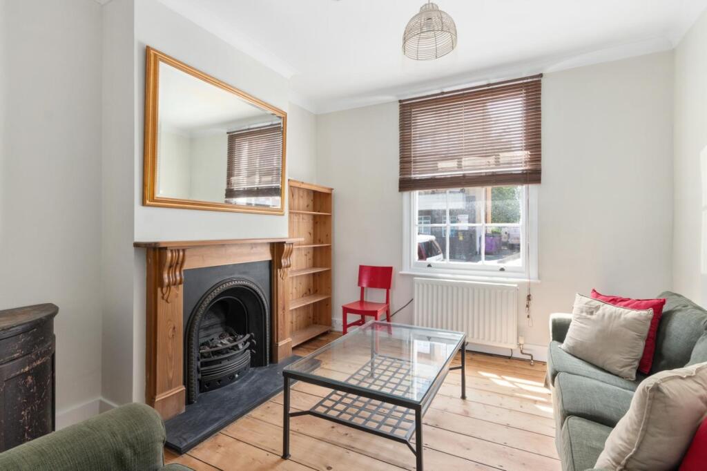 Main image of property: East Arbour Street, London, E1