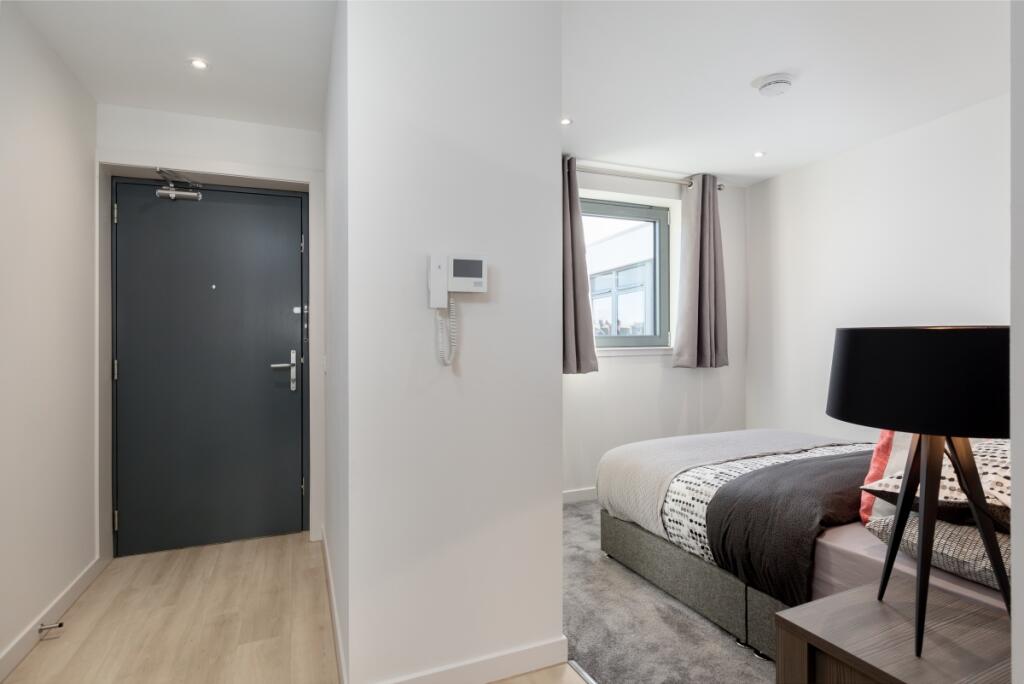 Apartment in Edinburgh - More