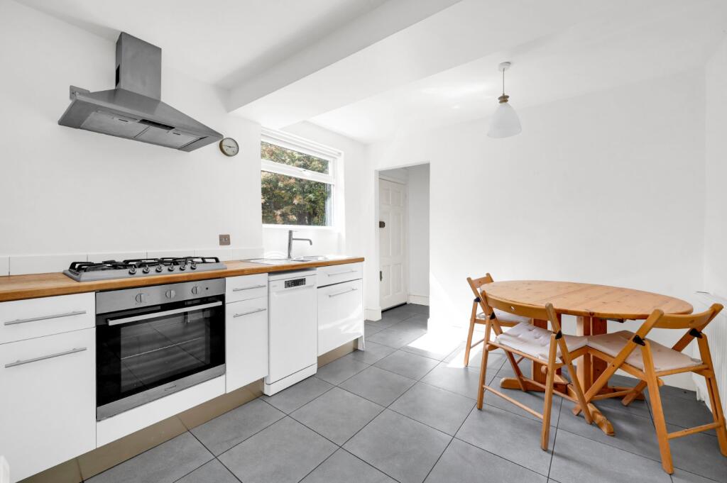 Apartment in London, Balham - More