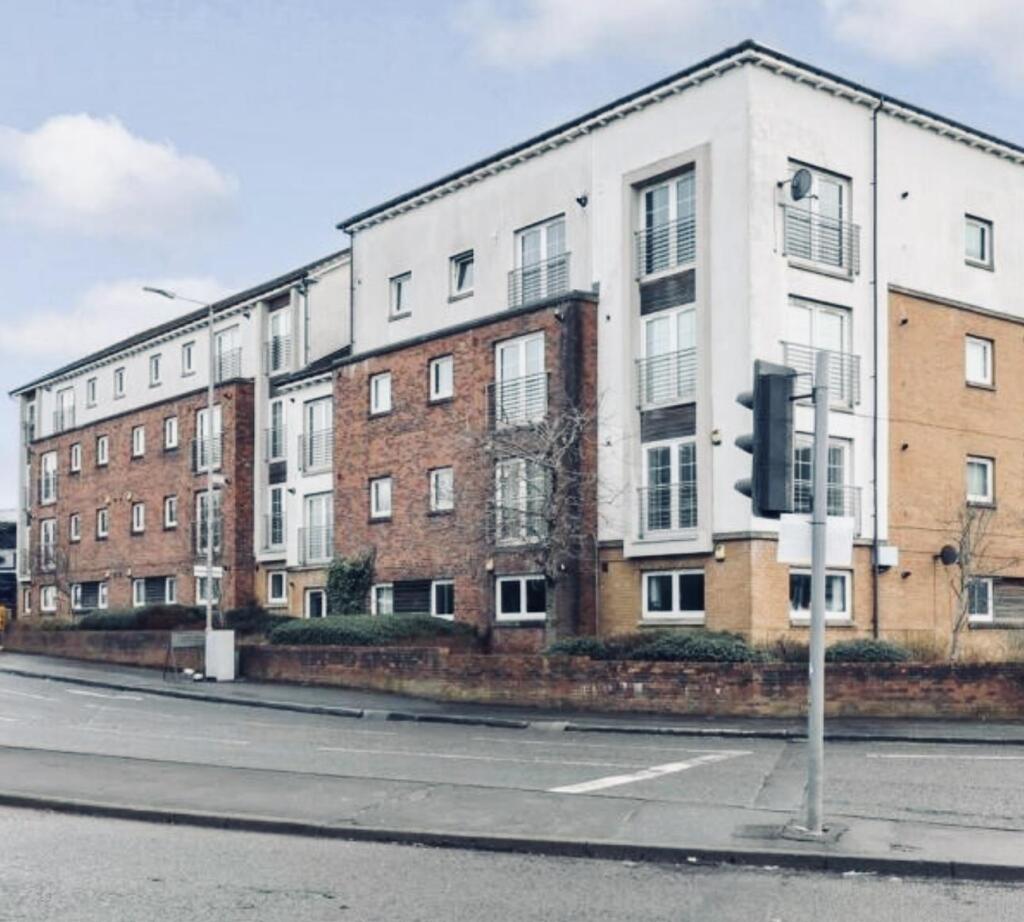 Main image of property: 2/4 at 1 Edinburgh Road, G33