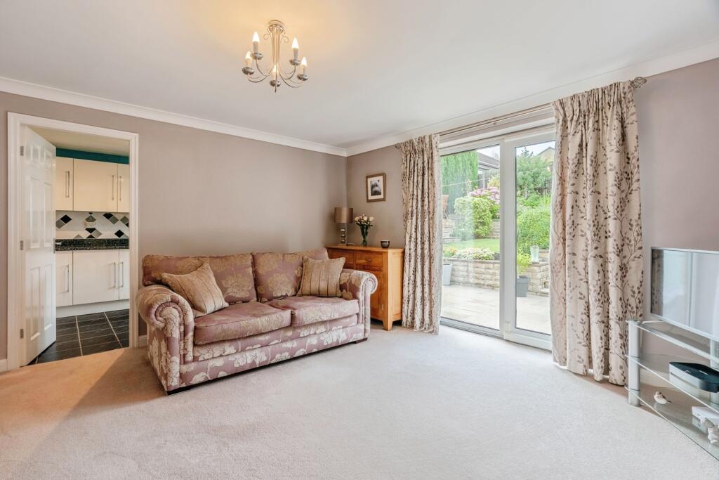 Stainton Drive, Burnley, Lancashire, BB12 photo 5