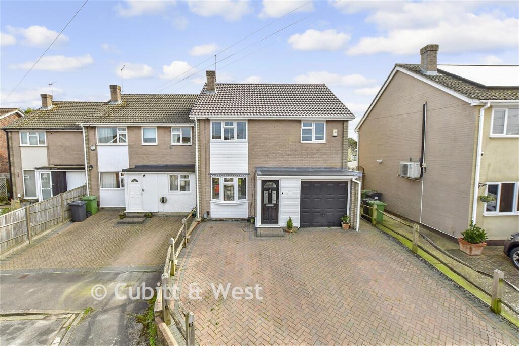 Main image of property: Wilton Drive, Waterlooville, Hampshire