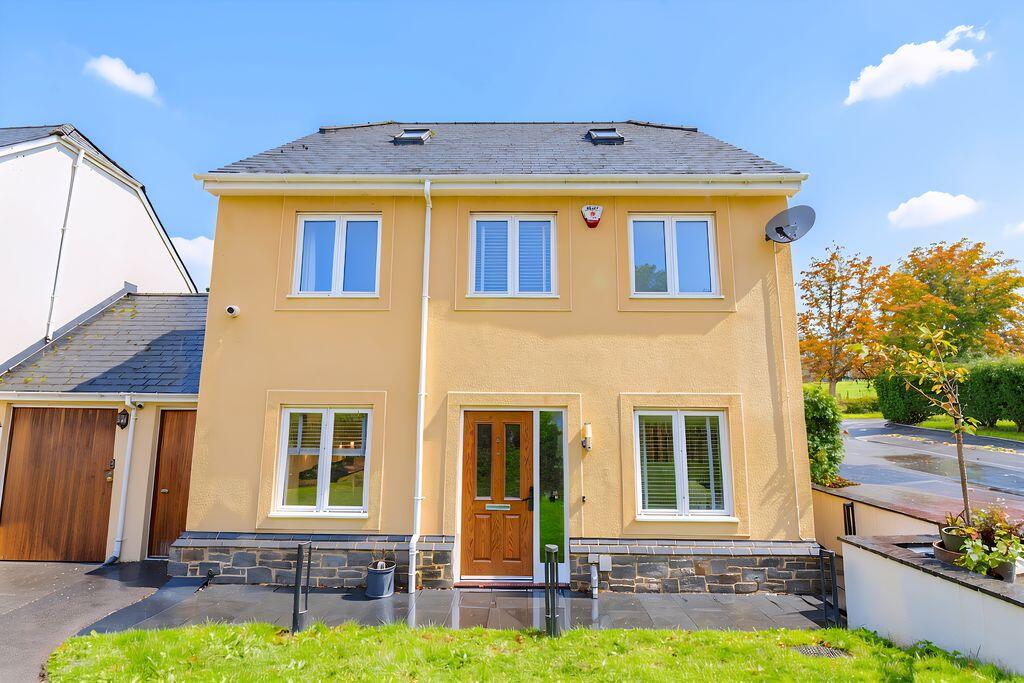 Main image of property: Llantilio Pertholey, Abergavenny