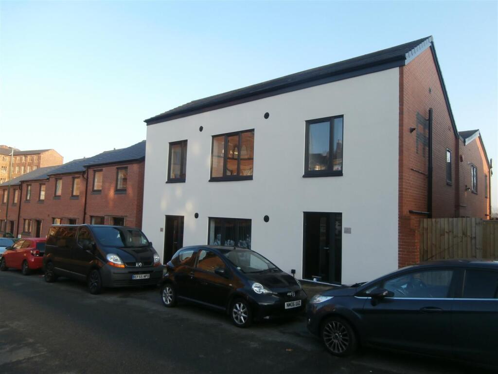 Main image of property: Kilbourn Street, Nottingham, NG3