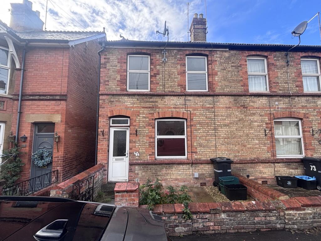 Main image of property: Beer Street, Yeovil, Somerset, BA20 2AE