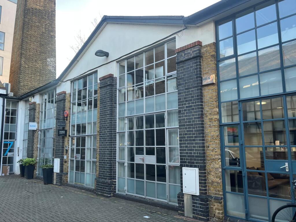 Main image of property: Unit 6 Glenthorne Mews, Hammersmith, London, W6 0LJ