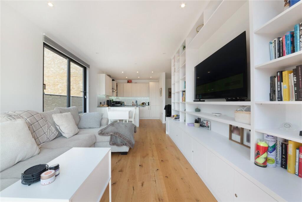 Apartment in London - View 2