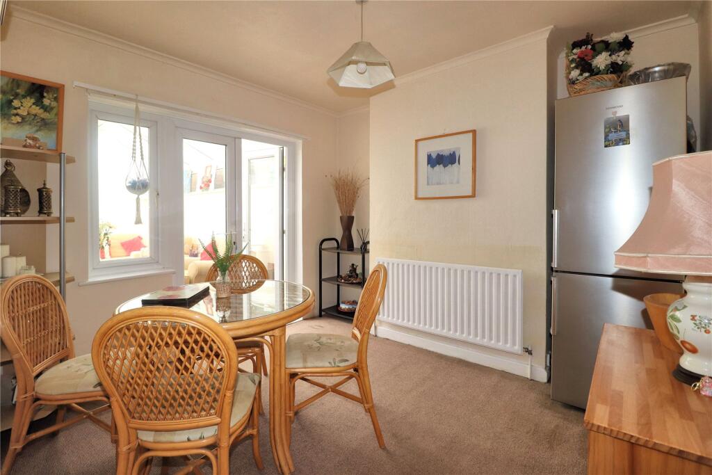 House in Guildford - View 4